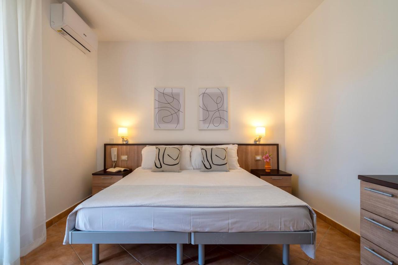 Le Terrazze Apartments อาลเกโร ภายนอก รูปภาพ