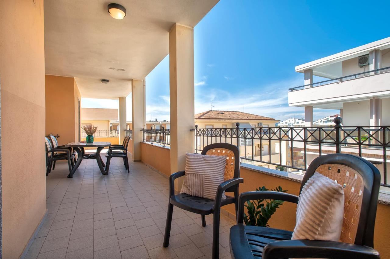 Le Terrazze Apartments อาลเกโร ภายนอก รูปภาพ