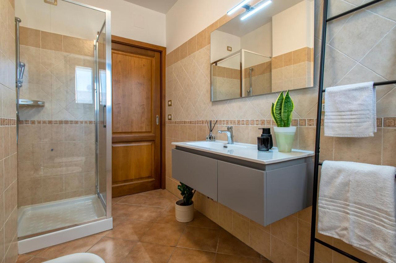 Le Terrazze Apartments อาลเกโร ภายนอก รูปภาพ