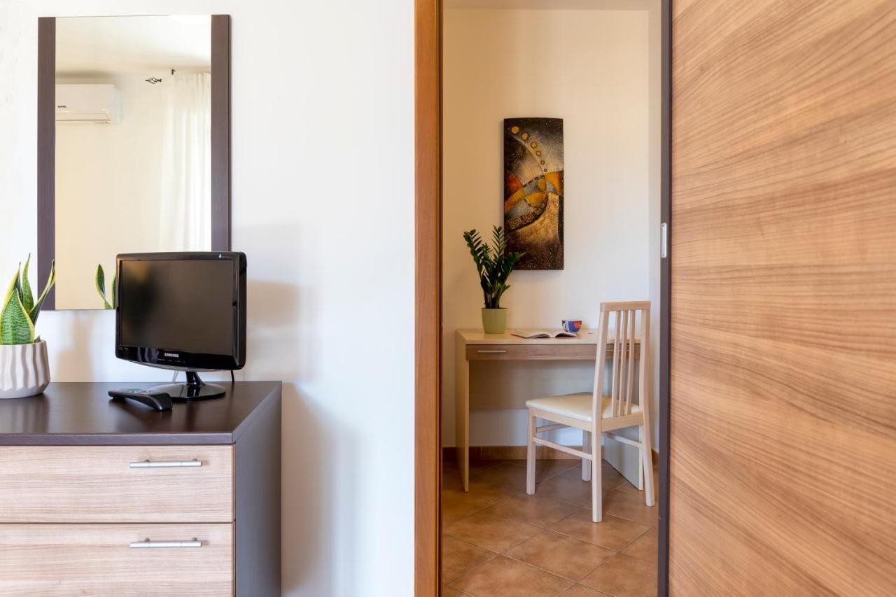 Le Terrazze Apartments อาลเกโร ภายนอก รูปภาพ