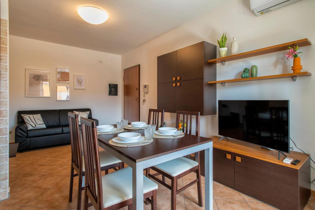 Le Terrazze Apartments อาลเกโร ภายนอก รูปภาพ